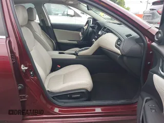 2020 Honda Insight Touring z VIN 19XZE4F93LE010040, wystawiony jako IAAI lot #42240572 z przebiegiem 52 299 mil mil oraz . Historia ofert i sprzedaży dostępna na DreamBid. Obrazek 5.