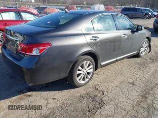 2011 Lexus ES with VIN JTHBK1EG7B2422013, listed as a IAAI auction lot 41823468 with 318,953 mi miles and . Bid and sale history available at carsss.com. Image 4.