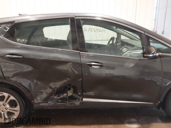 2021 Chevrolet Bolt EV LT z VIN 1G1FY6S00M4102263, wystawiony jako IAAI lot #40242852 z przebiegiem 36 467 mil mil oraz . Historia ofert i sprzedaży dostępna na DreamBid. Obrazek 14.