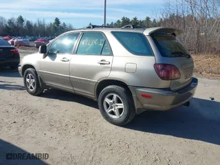 2000 Lexus RX 300 with VIN JT6HF10UXY0137749, listed as a IAAI auction lot 41993563 with 161,996 mi miles. Bid and sale history available at carsss.com. Image 3.