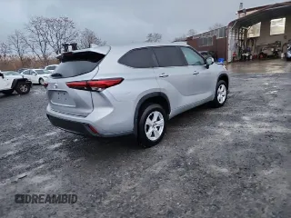 2021 Toyota Highlander L with VIN 5TDBZRBH4MS075907, listed as a Copart auction lot 57849265 with 67,128 mi miles and Salvage title. Bid and sale history available at DreamBid. Image 4.