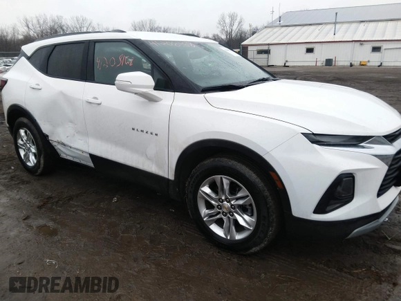 2022 Chevrolet Blazer LT with VIN 3GNKBJRS5NS140811, listed as a IAAI auction lot 41208168 with 61,140 mi miles and . Bid and sale history available at DreamBid. Image 1.