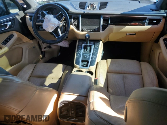2018 Porsche Macan S с VIN WP1AB2A57JLB38248, выставлен на аукционе Copart как лот 46468495 с пробегом Не указан миль и Списание • Salvage title. История ставок и продаж доступна на DreamBid. Изображение 8.