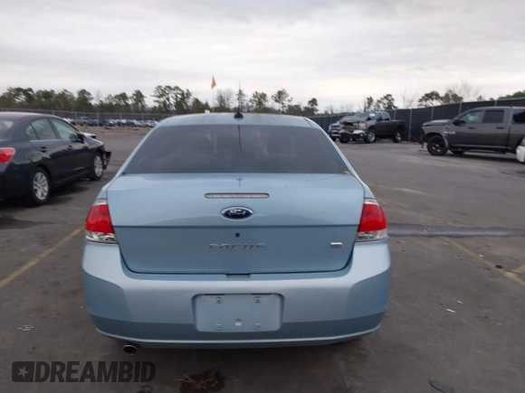 2008 Ford Focus SE with VIN 1FAHP35N78W270569, listed as a IAAI auction lot 38518647 with 173,674 mi miles. Bid and sale history available at carsss.com. Image 16.