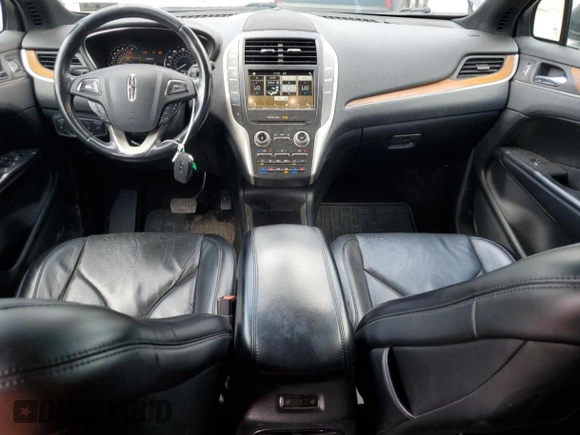 2017 Lincoln MKC Reserve с VIN 5LMCJ3D95HUL62861, выставлен на аукционе Copart как лот 55234305 с пробегом 138 663 миль миль и Списание • Salvage title. История ставок и продаж доступна на DreamBid. Изображение 8.