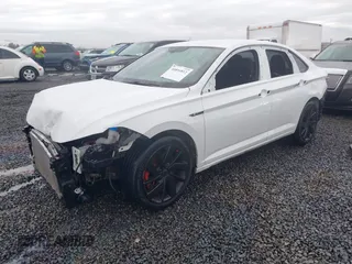 2019 Volkswagen Jetta GLI S z VIN 3VW6T7BU2KM202992, wystawiony jako IAAI lot #40896812 z przebiegiem 44 348 mil mil oraz . Historia ofert i sprzedaży dostępna na DreamBid. Obrazek 20.