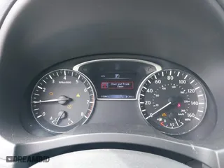 2018 Nissan Altima 2.5 SV with VIN 1N4AL3AP4JC186544, listed as a IAAI auction lot 41892390 with 113,384 mi miles. Bid and sale history available at carsss.com. Image 7.