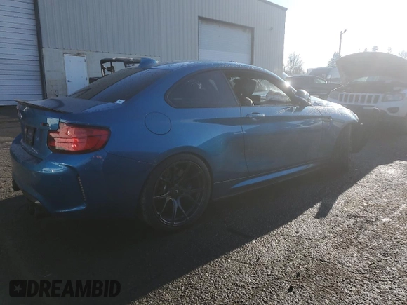 2018 BMW M2 z VIN WBS1J5C59JVD36008, wystawiony jako Copart lot #87876685 z przebiegiem 24 255 mil mil oraz Szkoda całkowita • Salvage title. Historia ofert i sprzedaży dostępna na DreamBid. Obrazek 3.