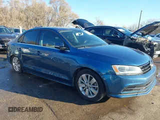 2015 Volkswagen Jetta SE with VIN 3VWD07AJ2FM257987, listed as a IAAI auction lot 41009826 with 112,213 mi miles and . Bid and sale history available at DreamBid. Image 13.