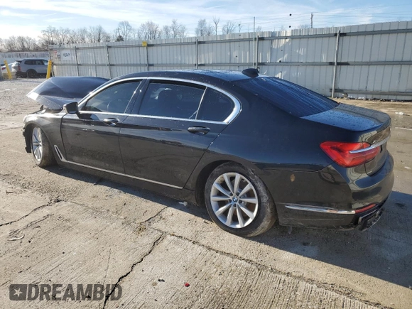 2018 BMW 7 Series 740i xDrive with VIN WBA7E4C53JGV24022, listed as a Copart auction lot 84907394 with 0 mi miles and Salvage Title. Bid and sale history available at carsss.com. Image 2.