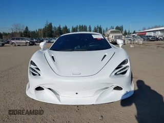 2018 McLaren 720S z VIN SBM14DCA1JW000891, wystawiony jako IAAI lot #41431972 z przebiegiem 23 724 mil mil oraz . Historia ofert i sprzedaży dostępna na DreamBid. Obrazek 12.
