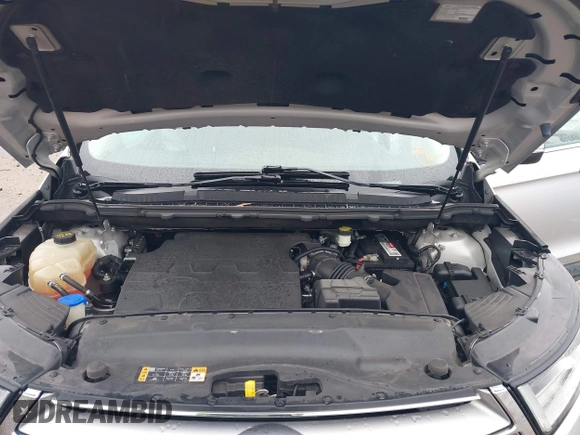 2018 Ford Edge SEL with VIN 2FMPK4J83JBB47090, listed as a IAAI auction lot 41531957 with 107,728 mi miles. Bid and sale history available at carsss.com. Image 10.