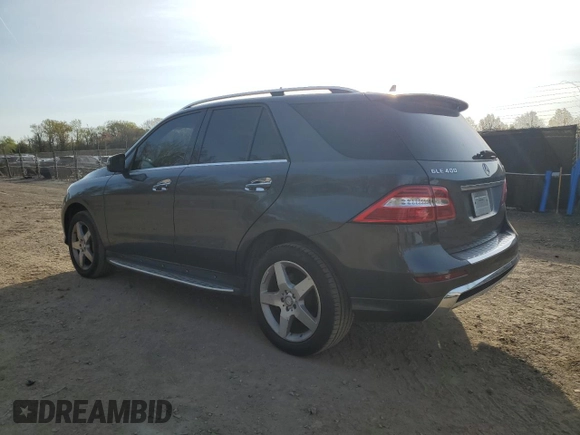 2015 Mercedes-Benz M 400 with VIN 4JGDA5GB9FA533725, listed as a Copart auction lot 53634095 with 216,712 mi miles and Clean Title. Bid and sale history available at DreamBid. Image 2.