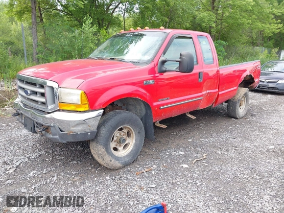 2000 Ford F-250 XL with VIN 1FTNX21FXYEC57021, listed as a IAAI auction lot 42674090 with 221,950 mi miles and . Bid and sale history available at DreamBid. Image 2.
