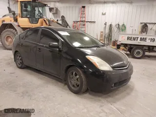 2007 Toyota Prius with VIN JTDKB20U373234398, listed as a IAAI auction lot 41986987 with 236,989 mi miles. Bid and sale history available at carsss.com. Image 1.