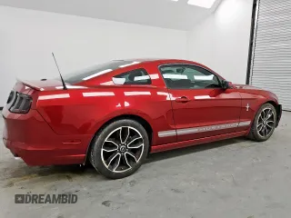 2013 Ford Mustang V6 with VIN 1ZVBP8AM5D5241286, listed as a Copart auction lot 59552325 with 204,939 mi miles and Clean title. Bid and sale history available at DreamBid. Image 3.