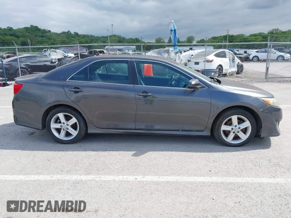 2012 Toyota Camry L with VIN 4T1BF1FK6CU046429, listed as a IAAI auction lot 42153837 with 211,610 mi miles. Bid and sale history available at carsss.com. Image 14.