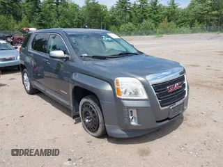 2013 GMC Terrain SLE z VIN 2GKFLREK9D6363334, wystawiony jako IAAI lot #42818057 z przebiegiem 103 486 mil mil oraz . Historia ofert i sprzedaży dostępna na DreamBid. Obrazek 1.