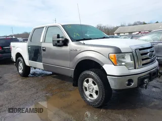 2011 Ford F-150 XL with VIN 1FTFW1EF8BKD27653, listed as a IAAI auction lot 41497710 with 199,061 mi miles. Bid and sale history available at carsss.com. Image 1.