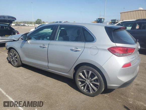 2020 Hyundai Elantra GT with VIN KMHH35LE8LU146038, listed as a Copart auction lot 70261154 with 27,662 mi miles and Salvage Title. Bid and sale history available at carsss.com. Image 2.