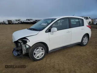 2010 Nissan Versa 1.8 S with VIN 3N1BC1CP9AL370126, listed as a Copart auction lot 46831095 with 124,841 mi miles and Salvage Title. Bid and sale history available at carsss.com. Image 1.