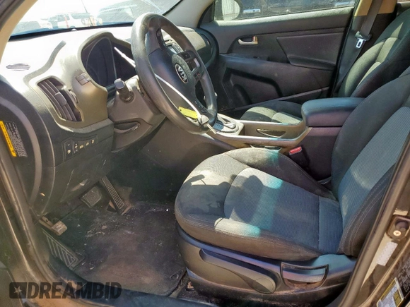 2014 Kia Sportage LX with VIN KNDPB3ACXE7549948, listed as a Copart auction lot 53990595 with 305,300 mi miles and Clean Title. Bid and sale history available at carsss.com. Image 7.