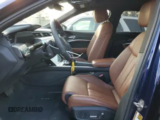 2022 Audi e-tron Chronos with VIN WA1VABGE2NB036942, listed as a Copart auction lot 89388845 with 30,373 mi miles and Salvage title. Bid and sale history available at DreamBid. Image 7.