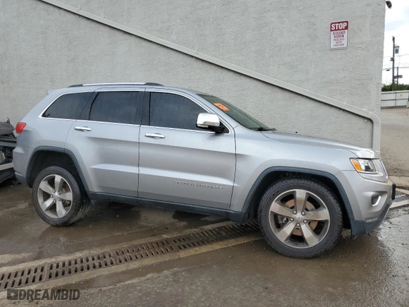 2015 Jeep Grand Cherokee Limited with VIN 1C4RJFBM9FC794687, listed as a Copart auction lot 73301944 with 29,239 mi miles and Clean Title. Bid and sale history available at carsss.com. Image 4.