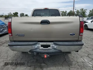 2006 Ford F-250 XL with VIN 1FTSX20566EA53924, listed as a Copart auction lot 56598195 with 237,387 mi miles and Salvage title. Bid and sale history available at DreamBid. Image 6.