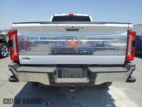 2023 Ford F-350 XL z VIN 1FT8W3BM3PED98143, wystawiony jako Copart lot #64438425 z przebiegiem Nie podano mil oraz Szkoda całkowita • Salvage title. Historia ofert i sprzedaży dostępna na DreamBid. Obrazek 6.