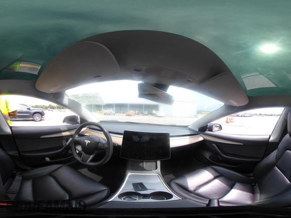 2023 Tesla Model 3 z VIN 5YJ3E1EA1PF449575, wystawiony jako IAAI lot #42457119 z przebiegiem 51 084 mil mil oraz . Historia ofert i sprzedaży dostępna na DreamBid. Obrazek 18.