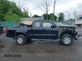 2018 Toyota Tacoma SR with VIN 5TFSX5EN1JX062523, listed as a IAAI auction lot 42334816 with 56,994 mi miles and . Bid and sale history available at DreamBid. Image 13.