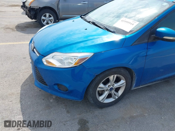 2013 Ford Focus SE with VIN 1FADP3K23DL352304, listed as a IAAI auction lot 41999944 with 106,559 mi miles. Bid and sale history available at carsss.com. Image 12.
