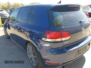 2011 Volkswagen GTI w/Sunroof & Navi PZEV z VIN WVWGD7AJ9BW104487, wystawiony jako IAAI lot #41702023 z przebiegiem 127 706 mil mil oraz . Historia ofert i sprzedaży dostępna na DreamBid. Obrazek 6.
