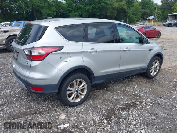 2017 Ford Escape SE z VIN 1FMCU9GD3HUA74463, wystawiony jako IAAI lot #42496171 z przebiegiem 160 534 mil mil oraz . Historia ofert i sprzedaży dostępna na DreamBid. Obrazek 4.