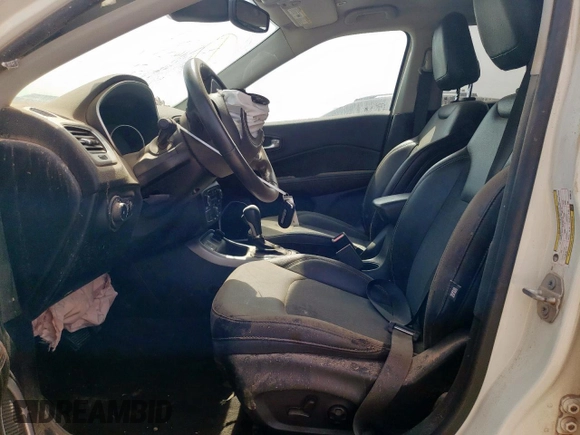 2019 Jeep Compass Altitude with VIN 3C4NJCBB5KT655117, listed as a Copart auction lot 58210845 with Not provided miles and Salvage title. Bid and sale history available at DreamBid. Image 7.