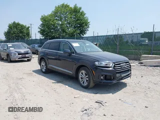 2017 Audi Q7 Premium Plus with VIN WA1LAAF76HD017887, listed as a IAAI auction lot 42426902 with 31,478 mi miles and . Bid and sale history available at DreamBid. Image 1.