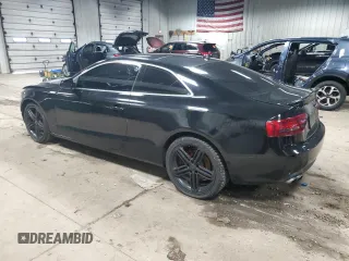 2012 Audi A5 Premium Plus z VIN WAULFAFR6CA033295, wystawiony jako Copart lot #59614995 z przebiegiem 127 528 mil mil oraz Nie do naprawy • Non repairable. Historia ofert i sprzedaży dostępna na DreamBid. Obrazek 2.