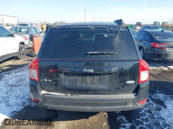 2013 Jeep Compass Latitude with VIN 1C4NJDEB6DD207706, listed as a IAAI auction lot 41541618 with 0 mi miles. Bid and sale history available at carsss.com. Image 16.