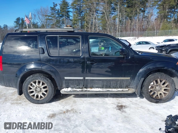 2012 Nissan Pathfinder LE z VIN 5N1AR1NB0CC608450, wystawiony jako IAAI lot #41625816 z przebiegiem 209 120 mil mil oraz . Historia ofert i sprzedaży dostępna na DreamBid. Obrazek 14.