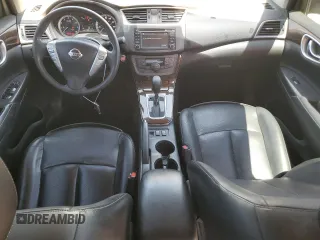 2014 Nissan Sentra SV z VIN 3N1AB7AP5EY295955, wystawiony jako Copart lot #56234435 z przebiegiem 168 466 mil mil oraz Szkoda całkowita • Salvage title. Historia ofert i sprzedaży dostępna na DreamBid. Obrazek 8.