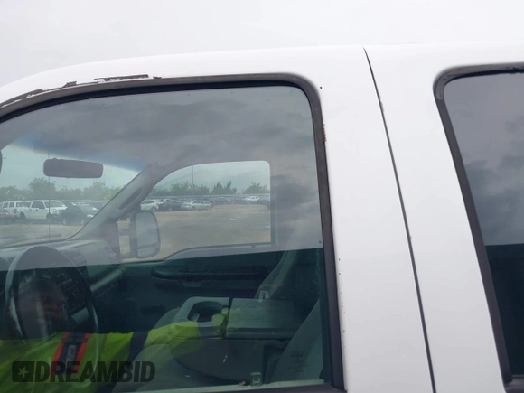 2007 Ford F-250 XL with VIN 1FTSW20P57EB51834, listed as a IAAI auction lot 42058819 with 258,989 mi miles and . Bid and sale history available at DreamBid. Image 14.