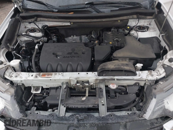 2018 Mitsubishi Outlander SE with VIN JA4AD3A31JZ068236, listed as a IAAI auction lot 40917348 with 144,529 mi miles and . Bid and sale history available at DreamBid. Image 10.