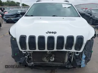 2017 Jeep Cherokee Sport with VIN 1C4PJLAB4HW619593, listed as a IAAI auction lot 42177037 with 113,674 mi miles and . Bid and sale history available at DreamBid. Image 13.