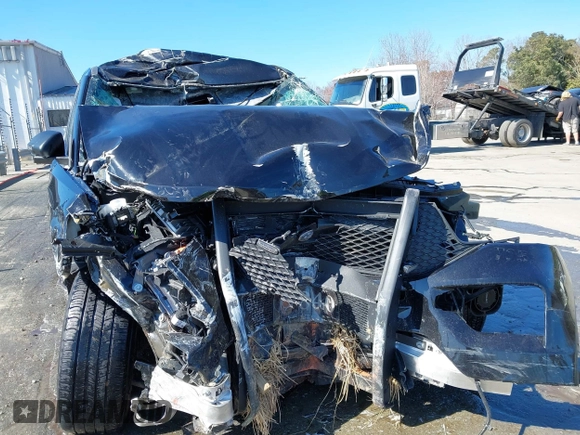 2023 Ford Police Interceptor Utility z VIN 1FM5K8AW8PNA01410, wystawiony jako IAAI lot #41623905 z przebiegiem 24 978 mil mil oraz . Historia ofert i sprzedaży dostępna na DreamBid. Obrazek 6.
