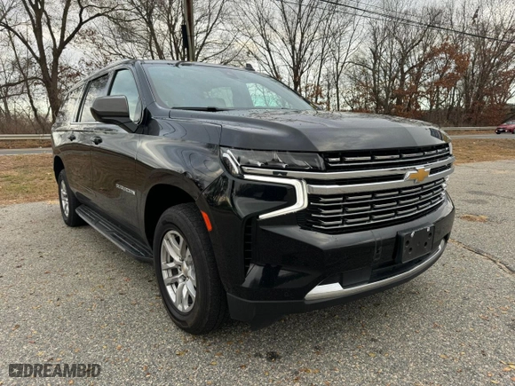 2022 Chevrolet Suburban LT with VIN 1GNSKCKD7NR325453, listed as a Copart auction lot 82482904 with 151,655 mi miles and Clean Title. Bid and sale history available at carsss.com. Image 1.