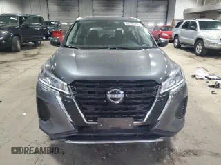 2023 Nissan Kicks S with VIN 3N1CP5BV0PL528555, listed as a Copart auction lot 47492755 with 38,855 mi miles and Salvage Title. Bid and sale history available at DreamBid. Image 5.