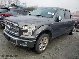 2015 Ford F-150 XLT w/HD Payload Pkg with VIN 1FTFW1EG0FFB37367, listed as a Copart auction lot 44634995 with 131,628 mi miles and Salvage Title. Bid and sale history available at carsss.com. Image 1.