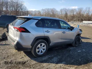 2024 Toyota RAV4 LE with VIN 2T3F1RFV6RW449965, listed as a Copart auction lot 44514995 with 18,720 mi miles and Non Repairable. Bid and sale history available at carsss.com. Image 3.