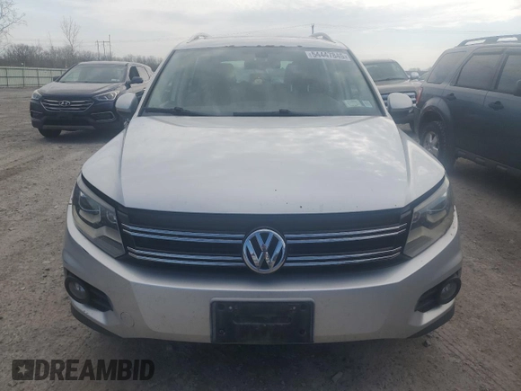 2012 Volkswagen Tiguan S with VIN WVGBV7AXXCW602058, listed as a Copart auction lot 54447845 with 152,085 mi miles and Clean Title. Bid and sale history available at DreamBid. Image 5.